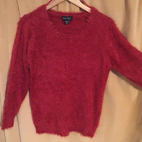 Charlie Paige Sweater. Red. S L/XL - Picture 2 of 5